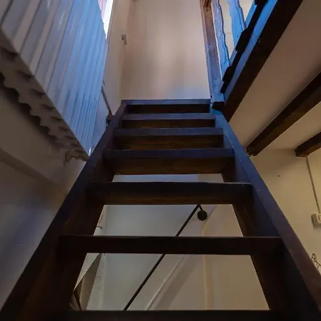 Apartament Fondazza - Little Tower Bolonia