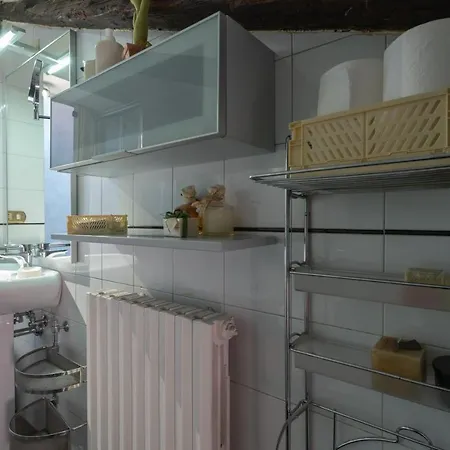 Fondazza - Little Tower Apartment