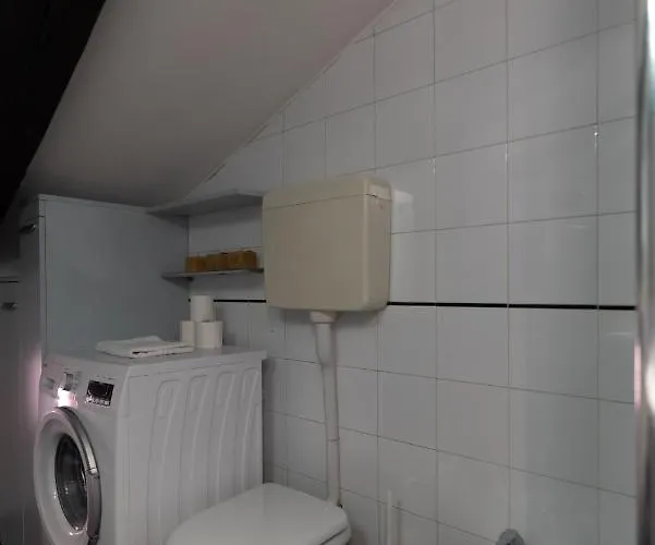 Fondazza - Little Tower