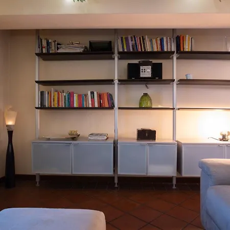 Fondazza - Little Tower Bologna