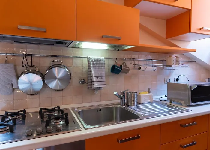 Fondazza - Little Tower Lägenhet